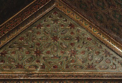 Kasbah van Thamiel glaoui, plafond detail (keramiek) door Moroccan School