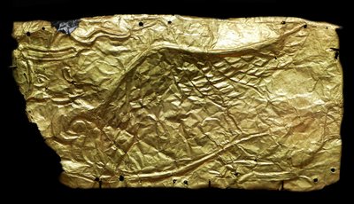 Bladgouden bedekking voor glazen vaasvormige plaquette door Mycenaean
