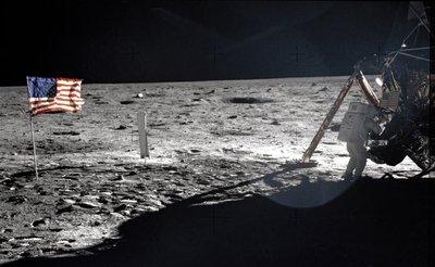 Apollo 11 - NASA door NASA Images