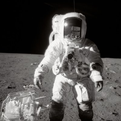 Apollo 12 - NASA door NASA Images