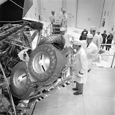 Apollo 16 - NASA, 1971 door NASA Images