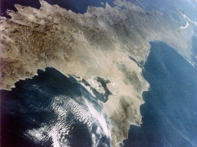 Baja California gezien vanaf de tweede Space Shuttle-vlucht, november 1981 door NASA Images
