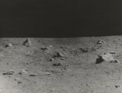 [Maanoppervlak Gefotografeerd door Surveyor V], 1967 door NASA Images