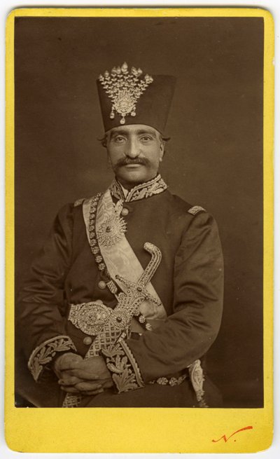 Beroemde foto van de sjah van Iran door Nadar