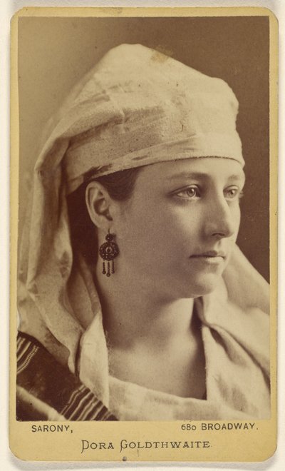Dora Goldthwaite door Napoleon Sarony