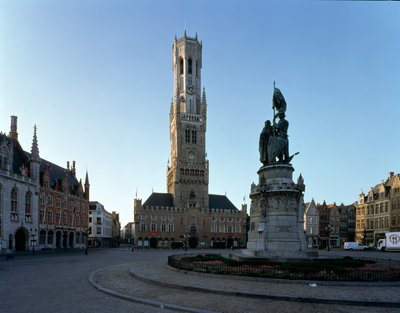 Uitzicht op de Belfort, de Halle en het Hoofdplein door Netherlandish School