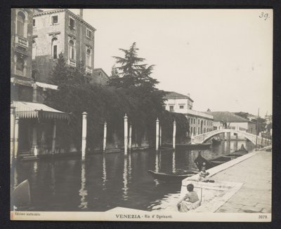 Rio dei Ognissanti te Venetië door Neue Photographische Gesellschaft