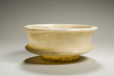 Tazza, 18e-19e Dynastie, 1540-1186 v.Chr. (albast) door New Kingdom Egyptian