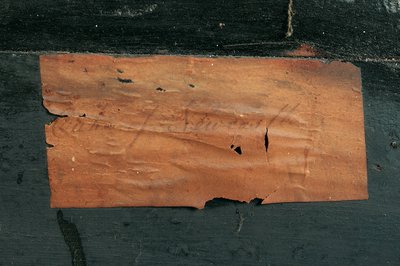 Detail van een Louis XIV commode door Nicholas Sageot