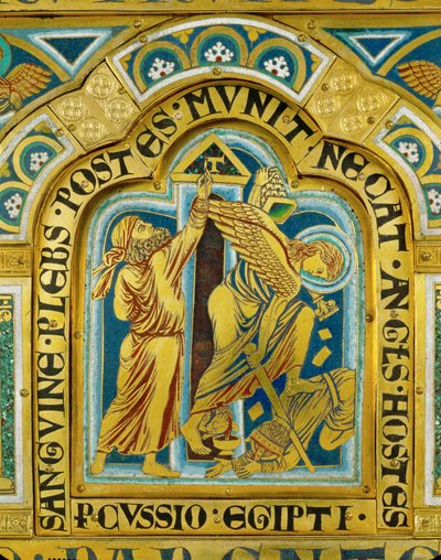 De tiende plaag van Egypte: de Israëlieten beschilderen hun deurposten met het bloed van het paaslam ... (emaille op verguld koper) door Nicholas of Verdun