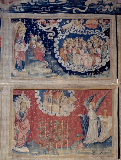 Wandkleed van de Openbaring (1373-1383), nr. 48: de opgang van het Lam, het zingen van de uitverkorenen. Hieronder, nr. 54, een Engel komt uit de tempel met een scherpe sikkel, een andere engel beveelt hem de druiventrossen van de wijngaarden van de aarde  door Nicolas Bataille