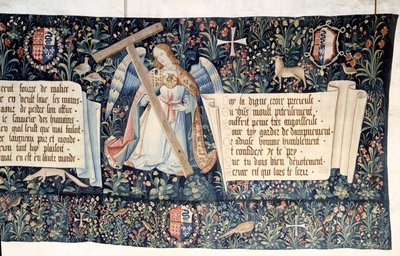 Hanging of the Revelation (1373-1383), engelen dragen instrumenten van de Passie. Wandtapijt door Nicolas Bataille (1330-1405) door Nicolas Bataille