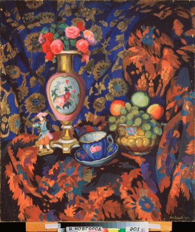 Stilleven met Porselein en Bloemen - Werk van Nikolai Semyonovich Zaytsev (1885-1938) door Nikolai Semyonovich Zaytsev