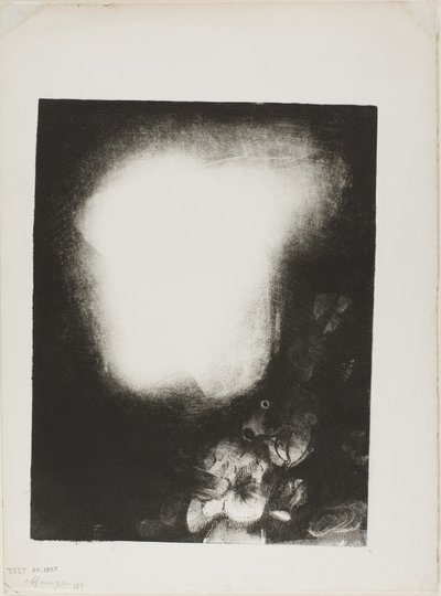 Hoofd van een vrouw met corsage van bloemen door Odilon Redon