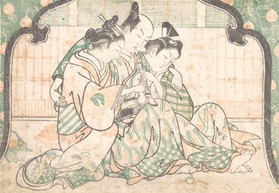 Een jonge man zittend tussen twee vrouwen, ca. 1749 door Okumura Masanobu