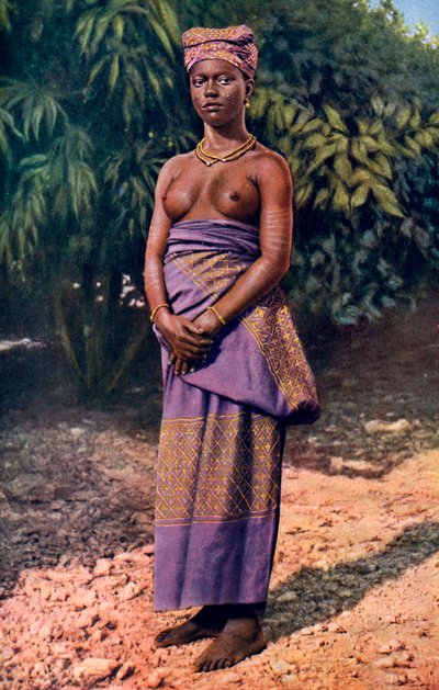 Een vrouw uit Accra, Ghana, 1922 door P. A. McCann