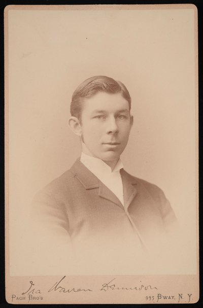 Portret van Ira Warren Dennison, tussen 1891 en 1893 door Pach Bros