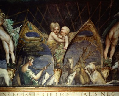Detail van een fresco van de kamer van Diana (Artemis) en Acteon door Francesco Mazzola genaamd Le Parmesan (1503-1540) voor Paola Gonzaga en Galeazzo Sanvitale. Het toont een nimf die hoorn speelt evenals cherubijnen en 