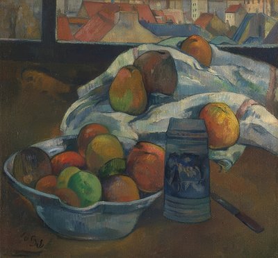 Schaal met fruit en kruik voor een raam door Paul Gauguin