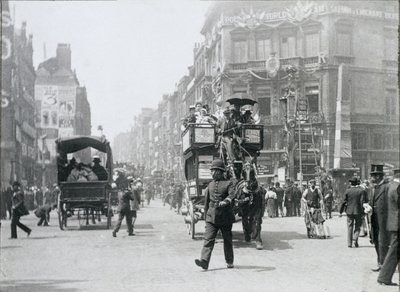 Ludgate Circus, Londen, voorbereid voor het jubileum van de koningin, 1897 door Paul Martin