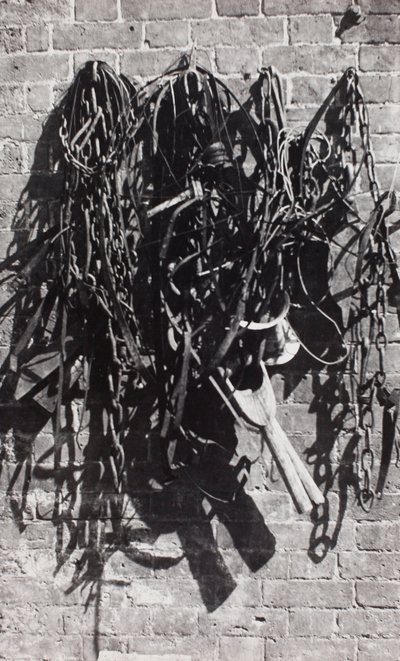 Chain and Net, het huis van John Nash, Meadle, Berkshire door Paul Nash