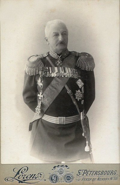 Generaal Konstantin Pavlovich Prezhbyano 1840-1905, 1898 door Petersburg . Photo studio Alfred Lorens