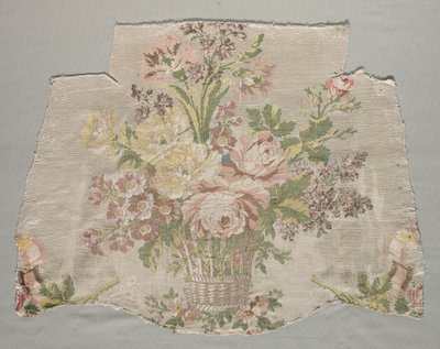 Zijdefragment, Deel van Paneel genaamd Le panier fleuri, 1770 door Philippe de Lasalle