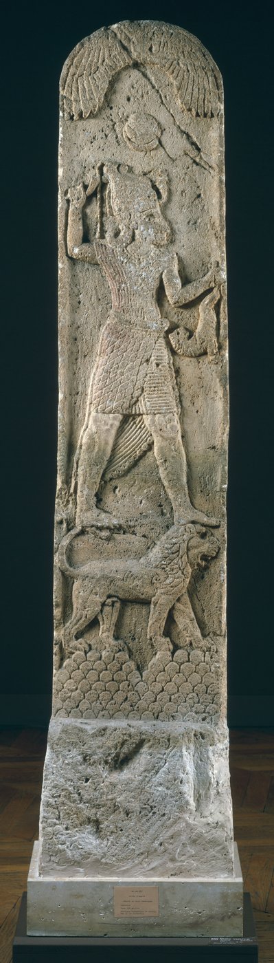 Votief stèle met een god staande op een leeuw, uit Amrith, c.550 v.Chr. door Phoenician School