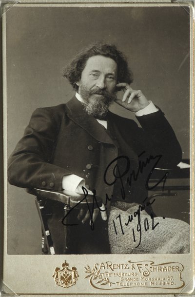 Portret van de kunstenaar Ilya Repin 1844-1930 door Photo studio H. Rentz and F.