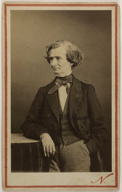 Portret van de componist Hector Berlioz 1803-1869, ca. 1860 door Photo studio Nadar.