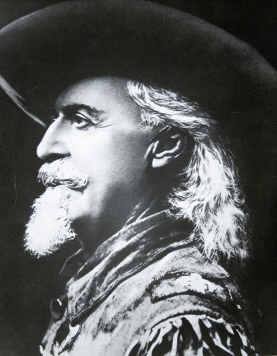 Buffalo Bill (1846-1917) door Photographer American