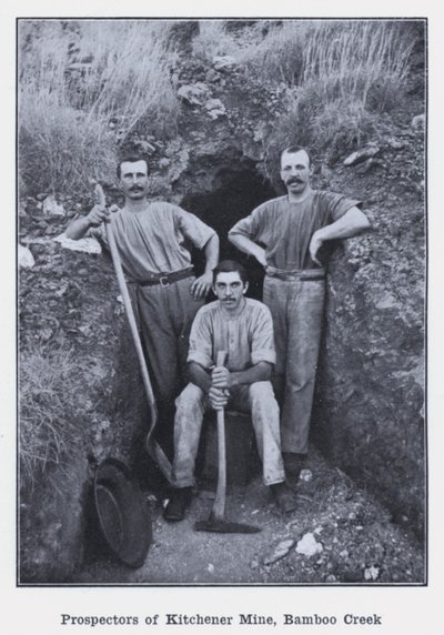 Prospectors van Kitchener Mine, Bamboo Creek door Photographer Australian
