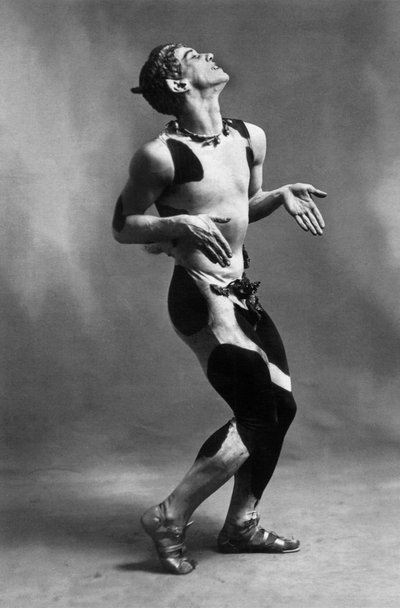 Vaslav Nijinsky als Faun in ballet 