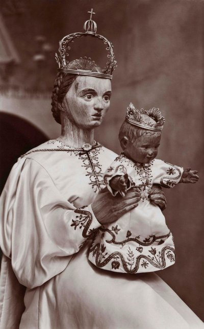 Maagd en Kind, Pauselijk Paviljoen, Wereldtentoonstelling Parijs door Photographer French