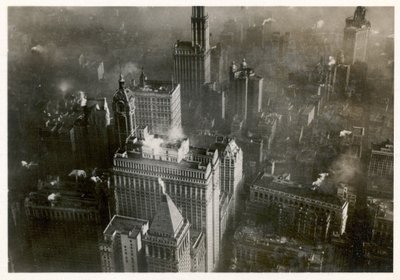Luchtfoto van het centrum van Manhattan, genomen vanaf de LZ 127 Graf Zeppelin, New York 1928 door Photographer German