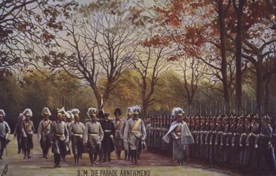 Keizer Wilhelm II inspecteert Duitse soldaten tijdens een parade door Photographer German