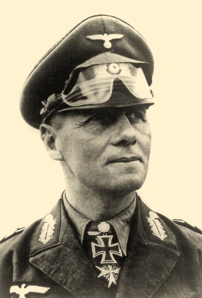 Portret van Generaal Erwin Rommel c.1942 door Photographer German