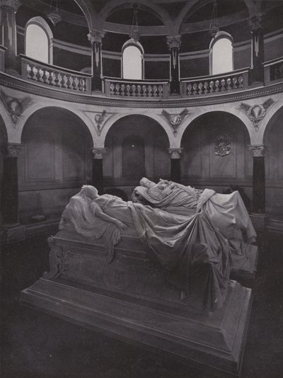 Potsdam, Friedenskirche, Mausoleum met sarcofagen van de keizer en keizerin Friedrich door Photographer German