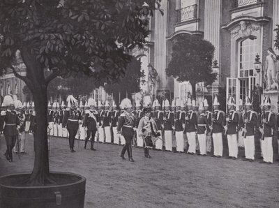 Potsdam, ontvangst van de prins door de keizer in het Neues Palais door Photographer German