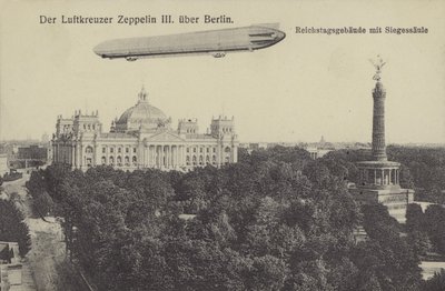 Zeppelin LZ III vliegend over Berlijn door Photographer German