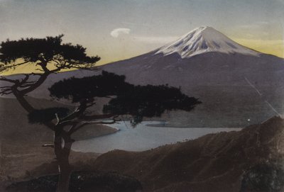 Japan, ca. 1912: Mount Fuji vanaf de Misaka-pas door Photographer Japanese