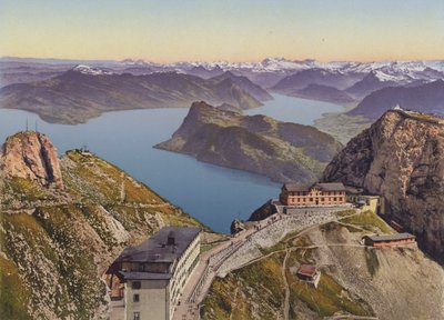 Pilatus-Kulm (2133m sm) Vierwoudstedenmeer en de Alpen (kleurenfoto) door Photographer Swiss