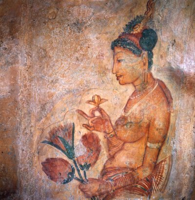 Apsaras, hemelse nimf die bloemen aanbiedt, fresco, versterkte citadel van Sigiriya (UNESCO Werelderfgoedlijst) door Blaise Nicolas Le Sueur