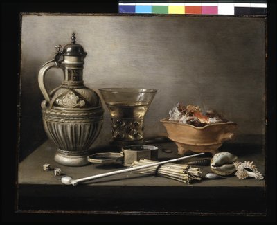 Stilleven met een steengoed kruik, Berkemeyer en rookgerei door Pieter Claesz