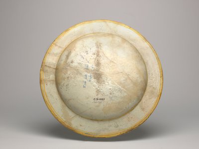 Majolica schaal, Apollo die de Zonen van Niobe doodt door Polidoro da Caravaggio