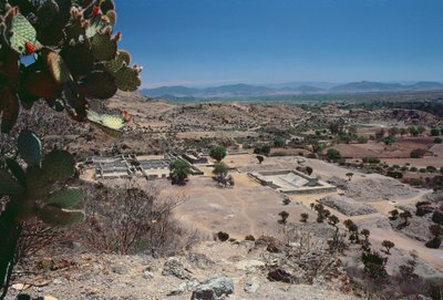 Luchtfoto van de stad, Late Post-Klassieke Periode door Pre Columbian
