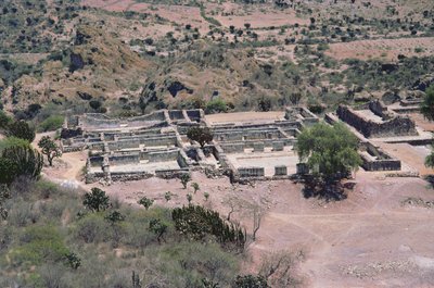 Luchtfoto van de stad, Late Post-Klassieke Periode door Pre Columbian