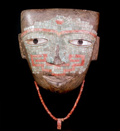 Precolumbiaanse kunst: begrafenismasker daterend uit de beschaving van Teotihuacan III (300-650 n.Chr.) Mexico. Mexico-Stad. Nationaal Museum van Antropologie door Pre Columbian Pre Columbian