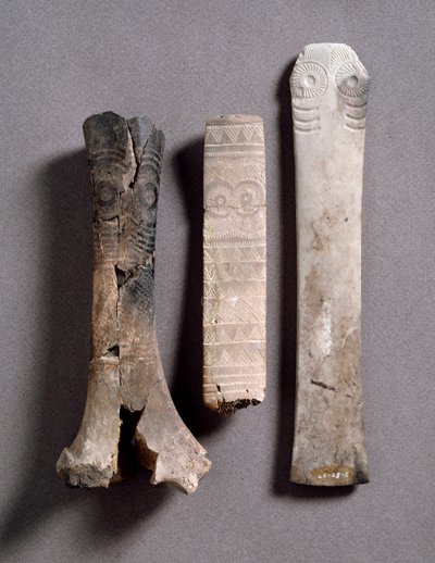 Bot- en stenen idolen uit Almizaraque door Prehistoric Prehistoric