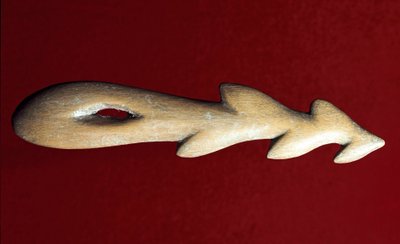 Prehistorie: beenharpoen gebruikt voor vissen. Cultuur van de Magdalenien, Boven-Paleolithicum door Prehistoric Prehistoric